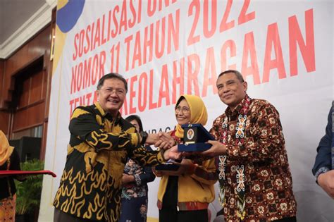 Penting Diketahui Stakeholder Olahraga Kemenpora Dan Komisi X Dpr