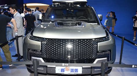 国产新能源大型suv，新车预售109 8万，比亚迪仰望u8卖点是什么？ 新浪汽车