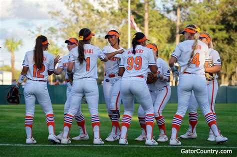 Florida Gators softball defeats Jacksonville | GatorCountry.com