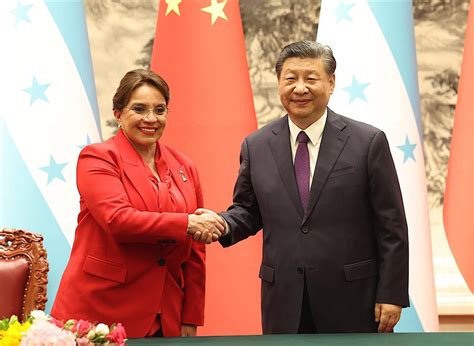 Xi Jinping Re Oit La Pr Sidente Du Honduras Avec Les Honneurs Dition