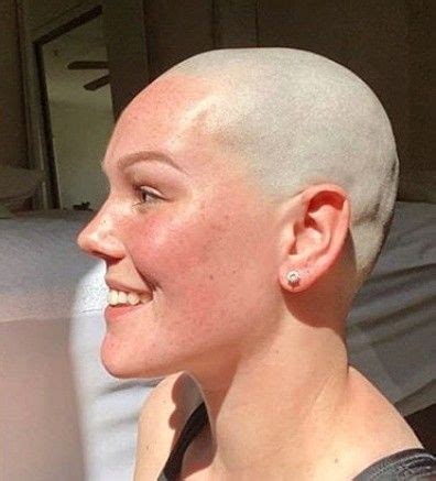 Pin By Lee S On Hair Dare Smooth Razor Shave Bald Shaved Hair Women