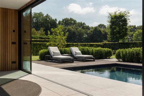 Modern Poolhouse Gerealiseerd Door Bronkhorst Buitenleven