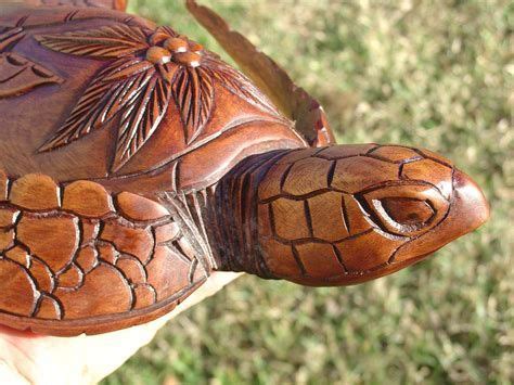 Impressive Wood Carving Turtle