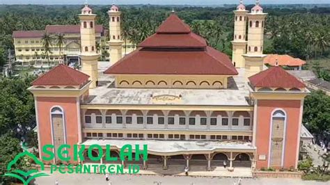 10 Pondok Pesantren Terbesar Di Jawa Timur 2025