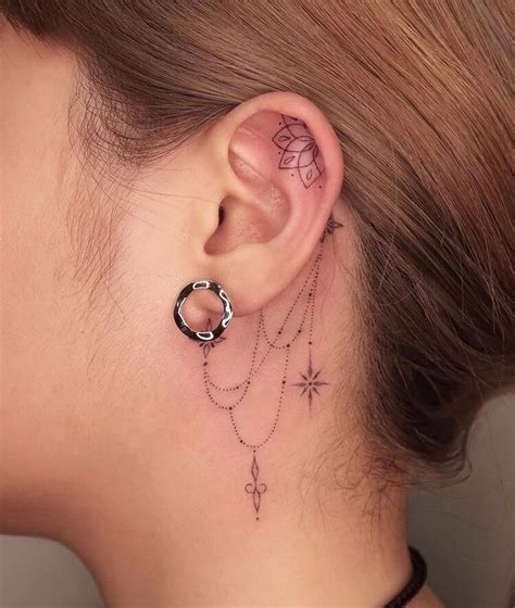 30 Unique Behind The Ear Tattoo Ideas For Women Tatovering Bag øret