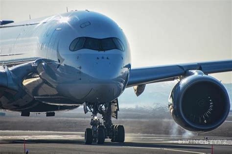 Airbus A350 1000 Cathay Pacific Airways à Toronto Canada livingbyyyz