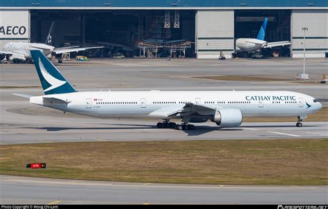 B KPX Cathay Pacific Boeing 777 367ER Photo By Wong Chi Lam ID