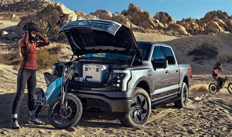 2025 Ford F 150 Lightning Ev Price Specs Release Date Inside The Hood