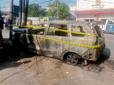 Berita Dan Informasi Mobil Terbakar Terkini Dan Terbaru Hari Ini Detikcom