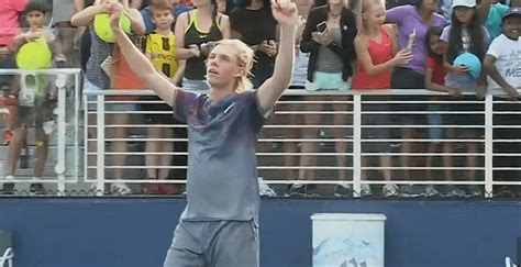 Denis Shapovalov wins his first-ever Grand Slam match in straight sets | Offside