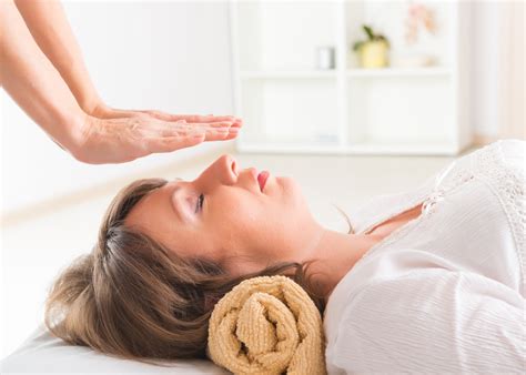 Reiki Tudo O Que Deve Saber Sobre Esta Terapia