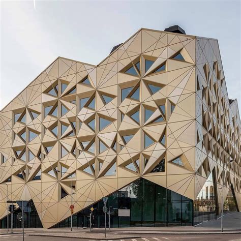 Parametricarchitecture On Twitter The Jewel Is A New Landmark Office