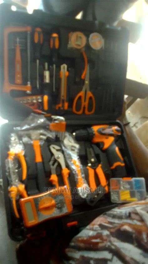 Set Of Tools With Cordless Drill Machine In Lagos Island Eko Hand