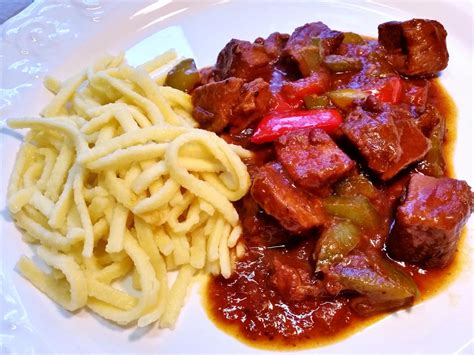 Paprika Gulasch Rezept Mit Bild Kochbar De