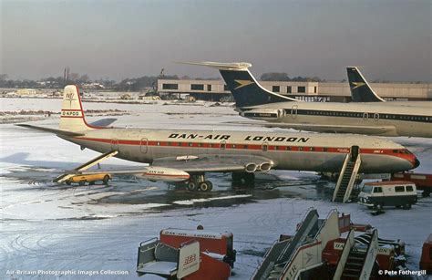 De Havilland Dh Comet G Apdg Dan Air Da Dan Abpic