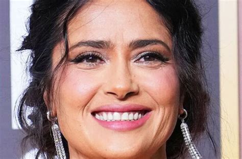 Everyone Wants To Look Like This At Salma Hayek Showed What She