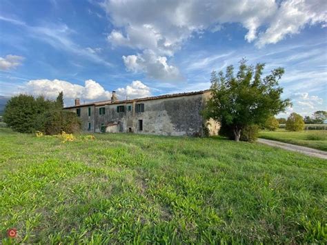 Rustici Casali In Vendita A Pistoia In Zona San Rocco Santomato Casa It