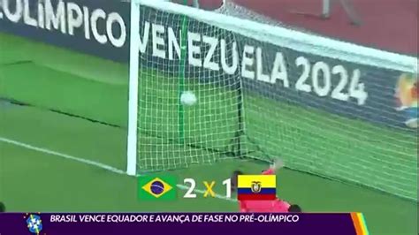 V Deo Brasil Vence Equador E Avan A De Fase No Pr Ol Mpico