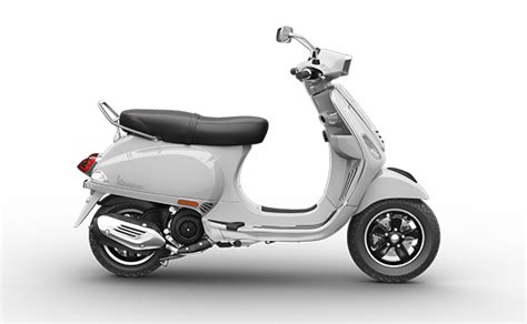 Vespa Sxl Price Mileage Features Colors In Bikeleague India