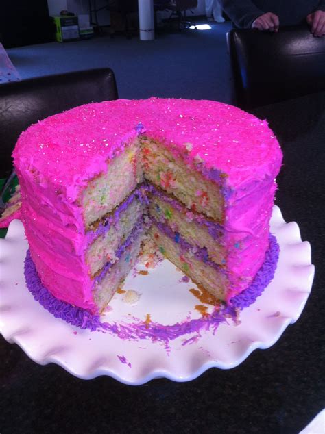 Funfetti Triple Layer Cake Funfetti Bold Purple And Hot Pink Icing Makes The Perfect Girly Cake