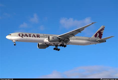 A7 BAU Qatar Airways Boeing 777 3DZER Photo By RZ ID 936496