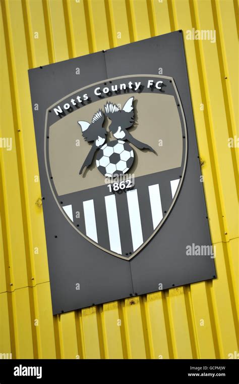 Notts County Badge Hi Res Stock Photography And Images Alamy