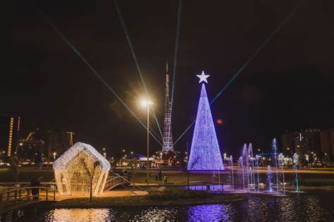 Brasília Brilha Torre de TV se ilumina para o Natal Jornal Times