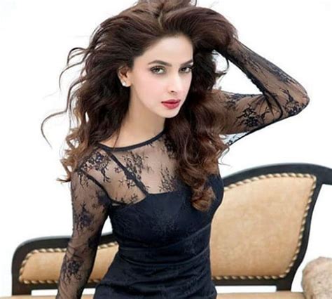 See Pakistani Actress Saba Qamar Hot And Bold Look Amar Ujala Hindi