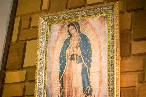 Himno a la Virgen de Guadalupe Camino y Oración