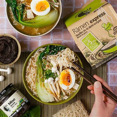 Nouilles Ramen De Riz Demi Complet Bio Sachets De G Autour