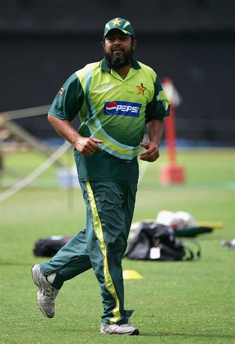 From Inzamam Ul Haq To Dwayne Leverock Overweight Cricketers Of All Time