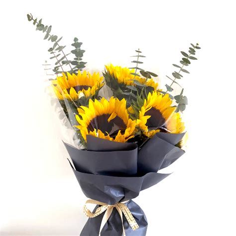 Sunny Fresh Sunflower Bouquet – FarEastFlora.com.ph