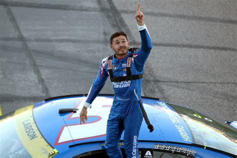 Kyle Larson Nabs Ninth Win of 2021 at Kansas – The Podium Finish