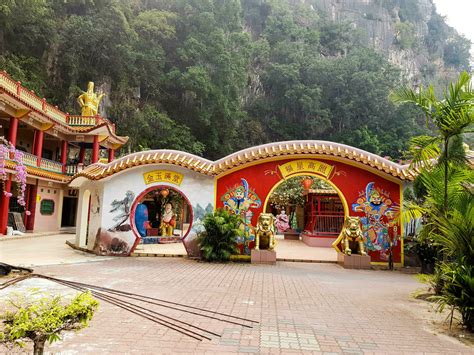 Ipoh Malaysia In November 2019 Ling Sen Tong Is A Beautiful Taoist