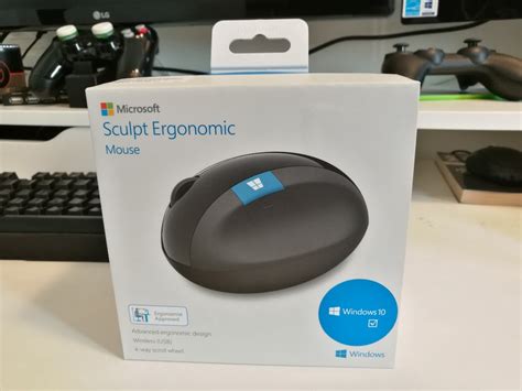 Review Microsoft Sculpt Ergonomic Mouse Panu Guyson