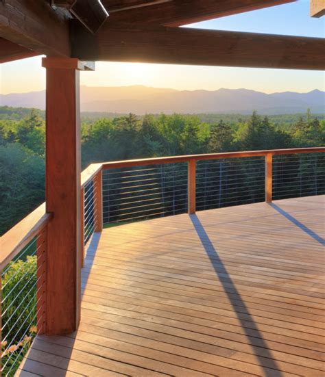 California Redwood Vs Western Red Cedar The Decking Superstore