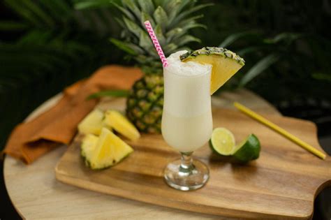 Origen De La Piña Colada” Y Sus Recetas