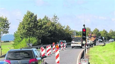 Baustelle sorgt für Staus auf B251 zwischen Istha und Wolfhagen Wolfhagen