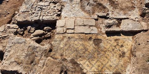 Hallazgo Arqueol Gico Y Enigm Tico En Israel Cristo Nacido De Mar A