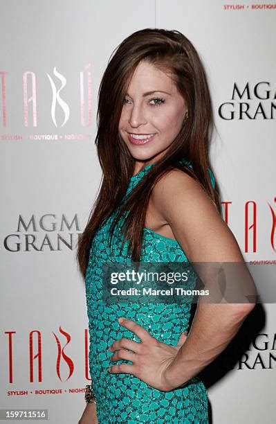 Avn Awards 2013 Photos And Premium High Res Pictures Getty Images