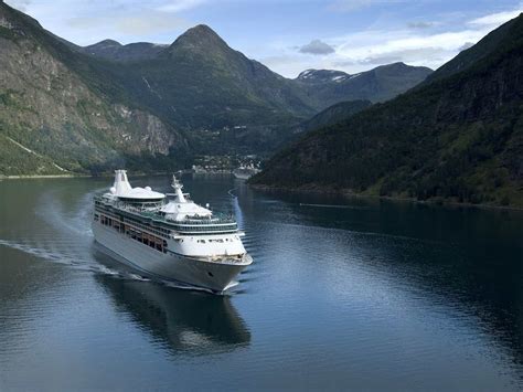 Cruise Ship Reviews Best Cruise Ships Cruise Destinations Amazing