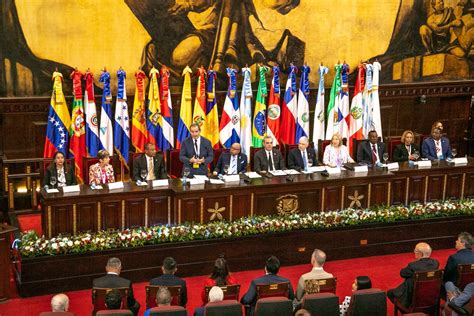 Director Del Inespre Participa En Acto De Apertura Del XI Foro