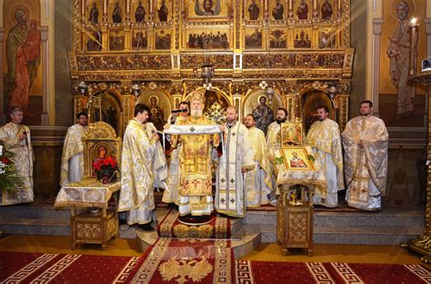 SLUJBA SFÂNTULUI IERARH NICOLAE LA CATEDRALA DIN TÂRGOVIŞTE