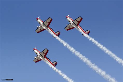 Extra L Escuadrilla De Alta Acrobacia Halcones Flickr