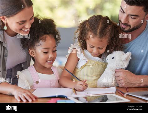 Les devoirs des enfants l aide à la famille et les parents aident les