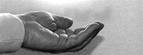 how to open hand