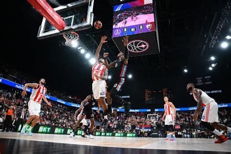 Basket Malgré la défaite Paris a fait le show pour sa première en