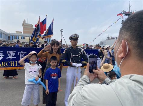 影／軍事迷好嗨！ 海軍敦睦支隊今、明台中港開放登艦 旅遊 聯合新聞網