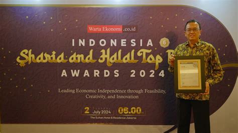 Bio Farma Raih Penghargaan Indonesia Best Halal Pharmaceutical Industry