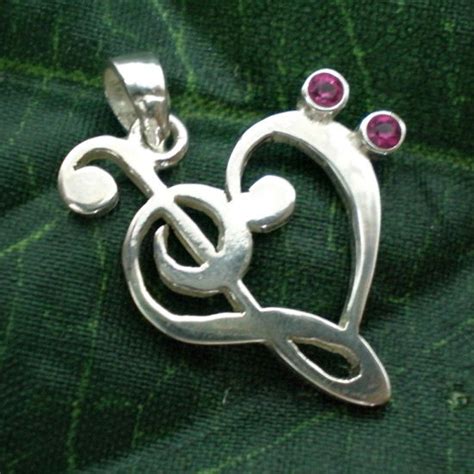 Treble & Bass Clef Heart Pendant - Necklaces & Pendants